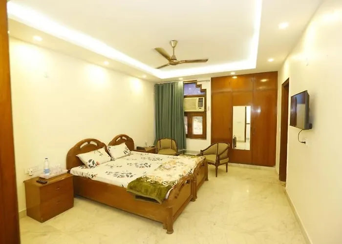 Hotel Wind Inn - Bhikaji Cama Place
