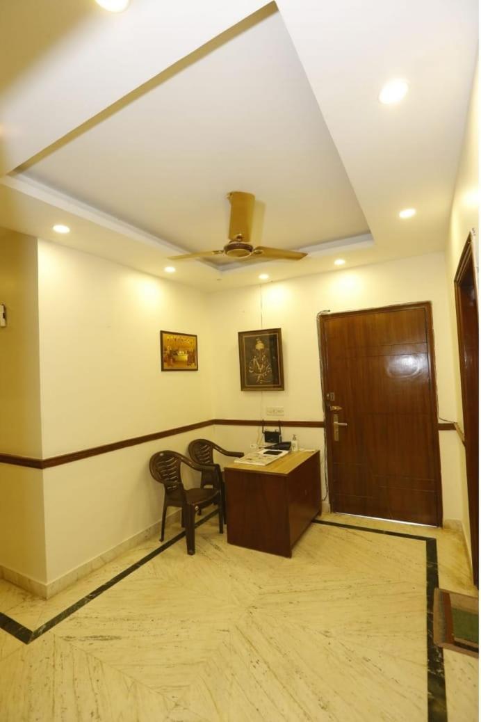Wind - Bhikaji Cama Place * New Delhi