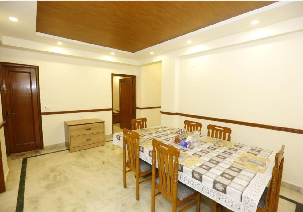 Wind - Bhikaji Cama Place *
