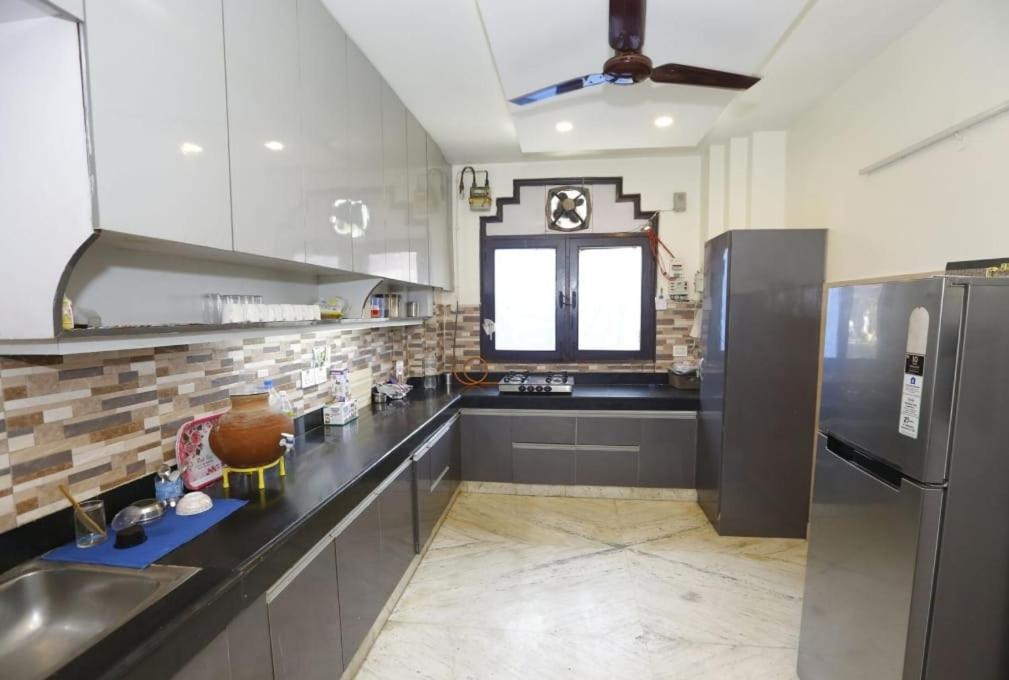 Wind - Bhikaji Cama Place Apartment